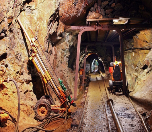 Maximización De La Eficiencia: Consejos Para El Uso De Grúas De Horquilla En La Construcción Y La Minería
